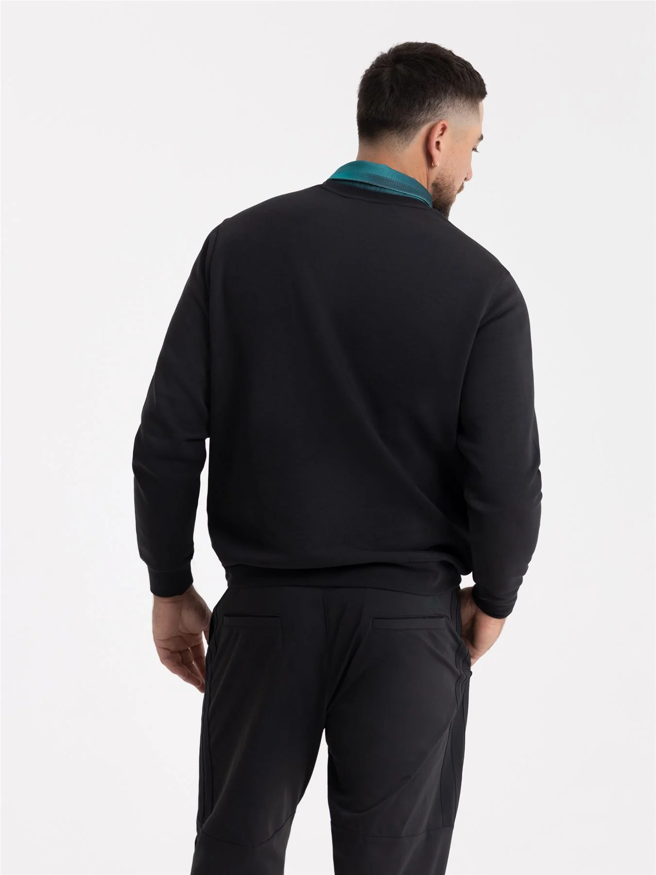 Core Crew Neck Regular Fit Sweatshirt Black - Image 3